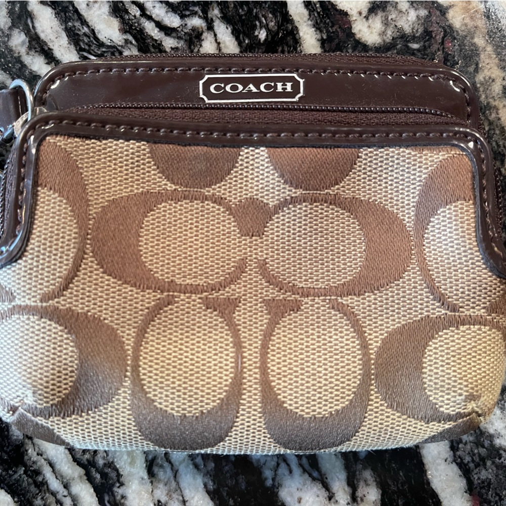 Coach Mini wallet blemish on right bottom